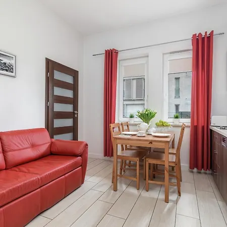 Aquamarina Marina Invest