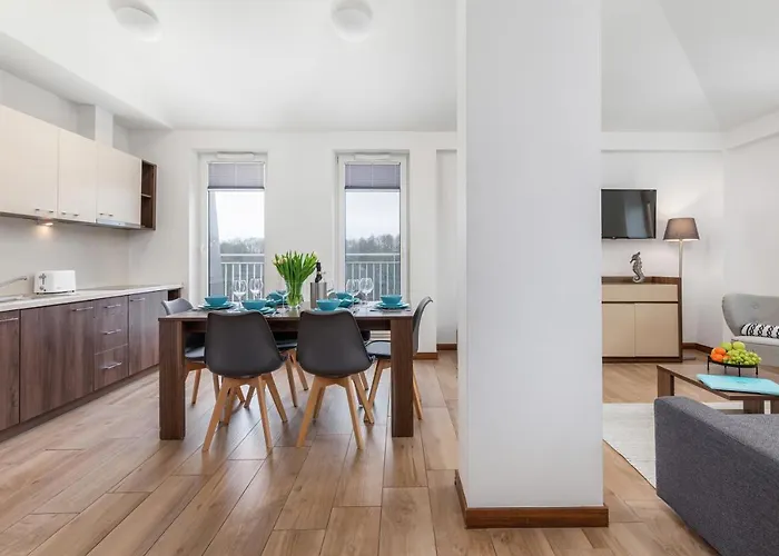 Aquamarina Marina Invest