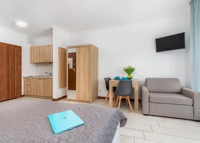 아파트 Aquamarina Marina Invest 슈비노우이스쳬