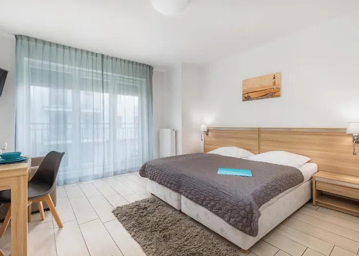 Aquamarina Marina Invest Apartment