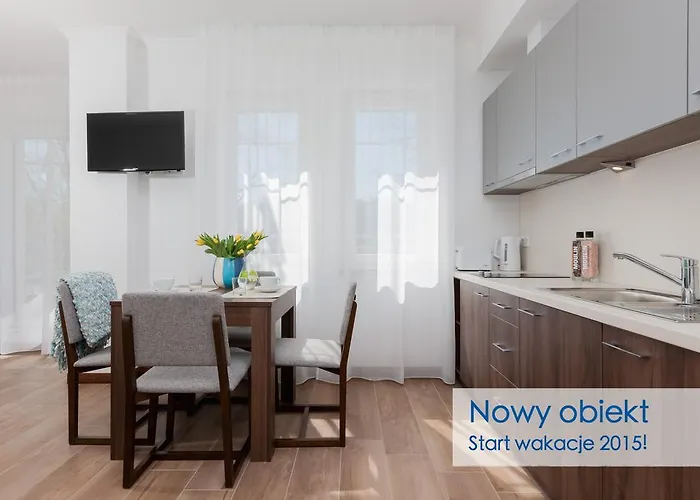 Aquamarina Marina Invest 아파트 *