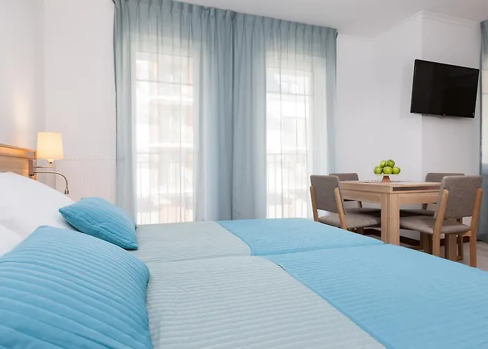 Aquamarina Marina Invest * 슈비노우이스쳬