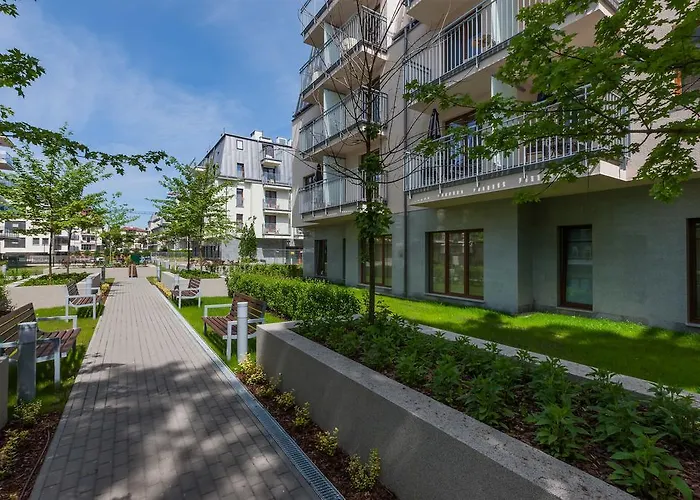 Aquamarina Marina Invest 아파트 *