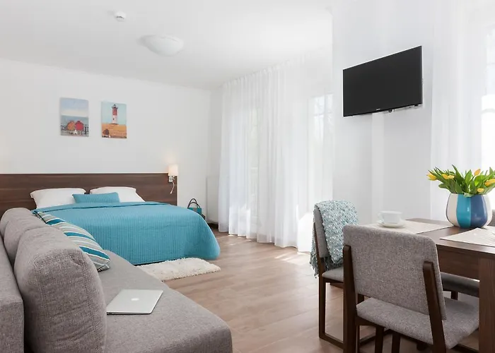 Aquamarina Marina Invest Apartment